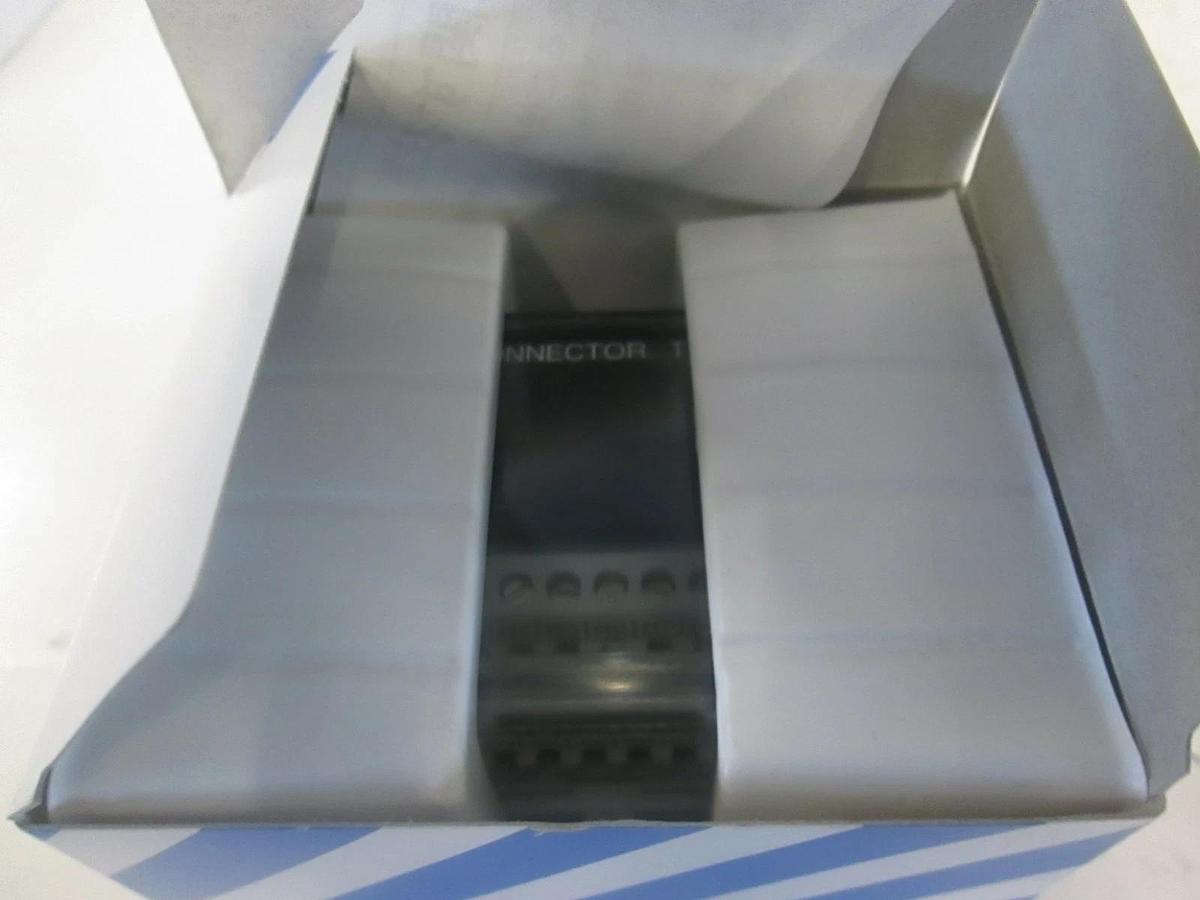 Used NAIS, Connector Terminal, CT-2-20, New In Box