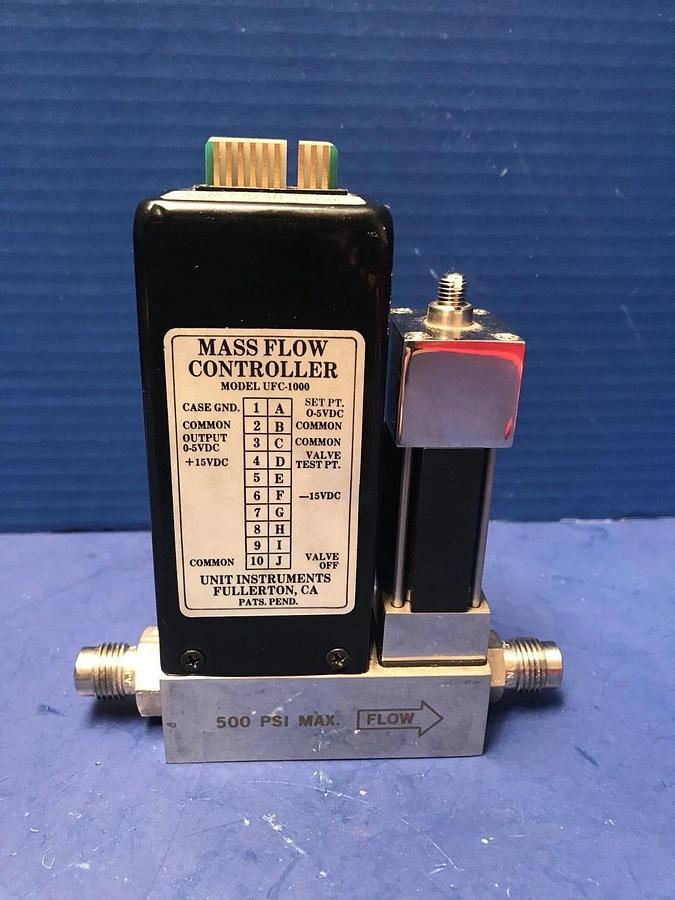 Used Unit UFC-1000, MFC, Mass Flow Controller, O2, 100 SCCM, Used
