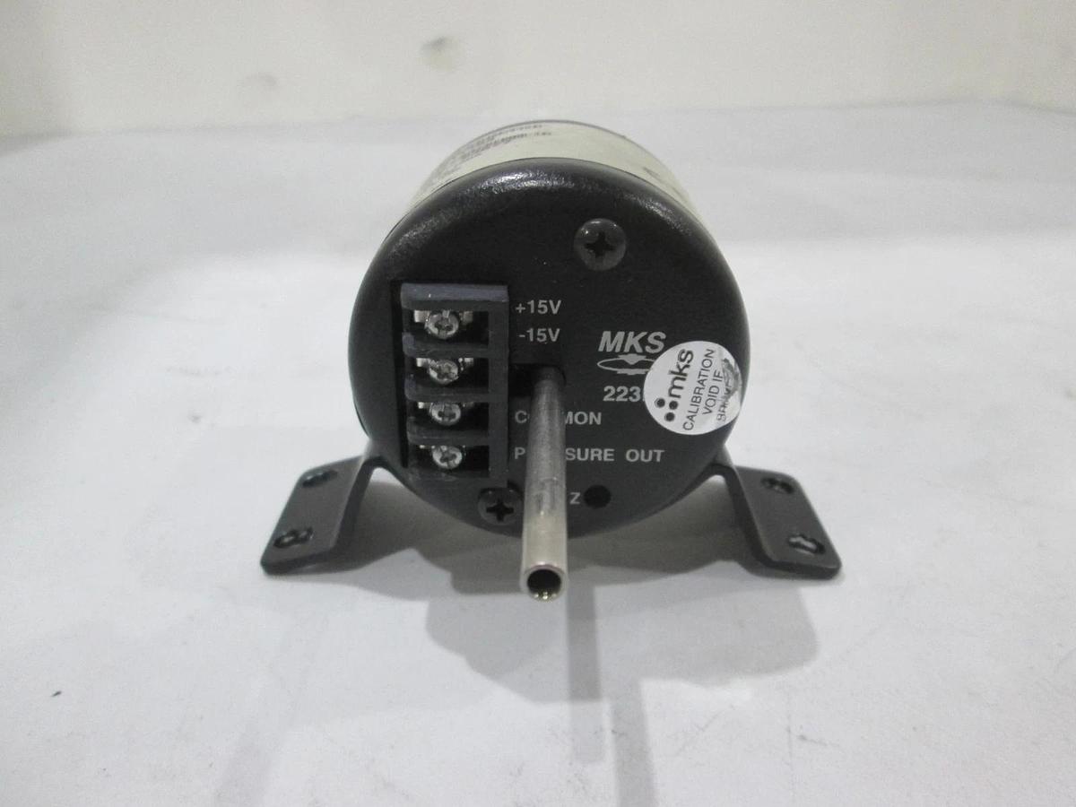 Used MKS Instruments, 223B-24677, Pressure Transducer, Used