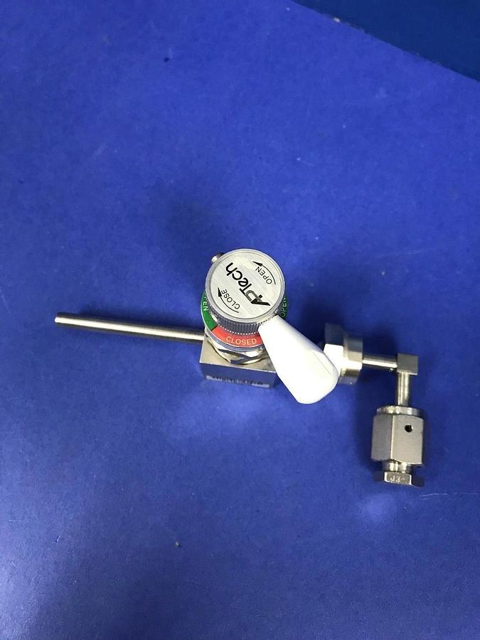 Used APTech AP3625SM TW4 1.75 P Manual Diaphragm Valve Assembly, White Lever Handle
