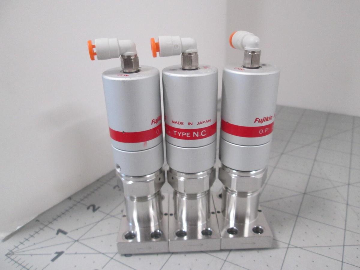 Used Fujikin, FDR-SDA-21-6.35UGC-APC, N.C. Gas Diaphragm Valve, Lot of 3