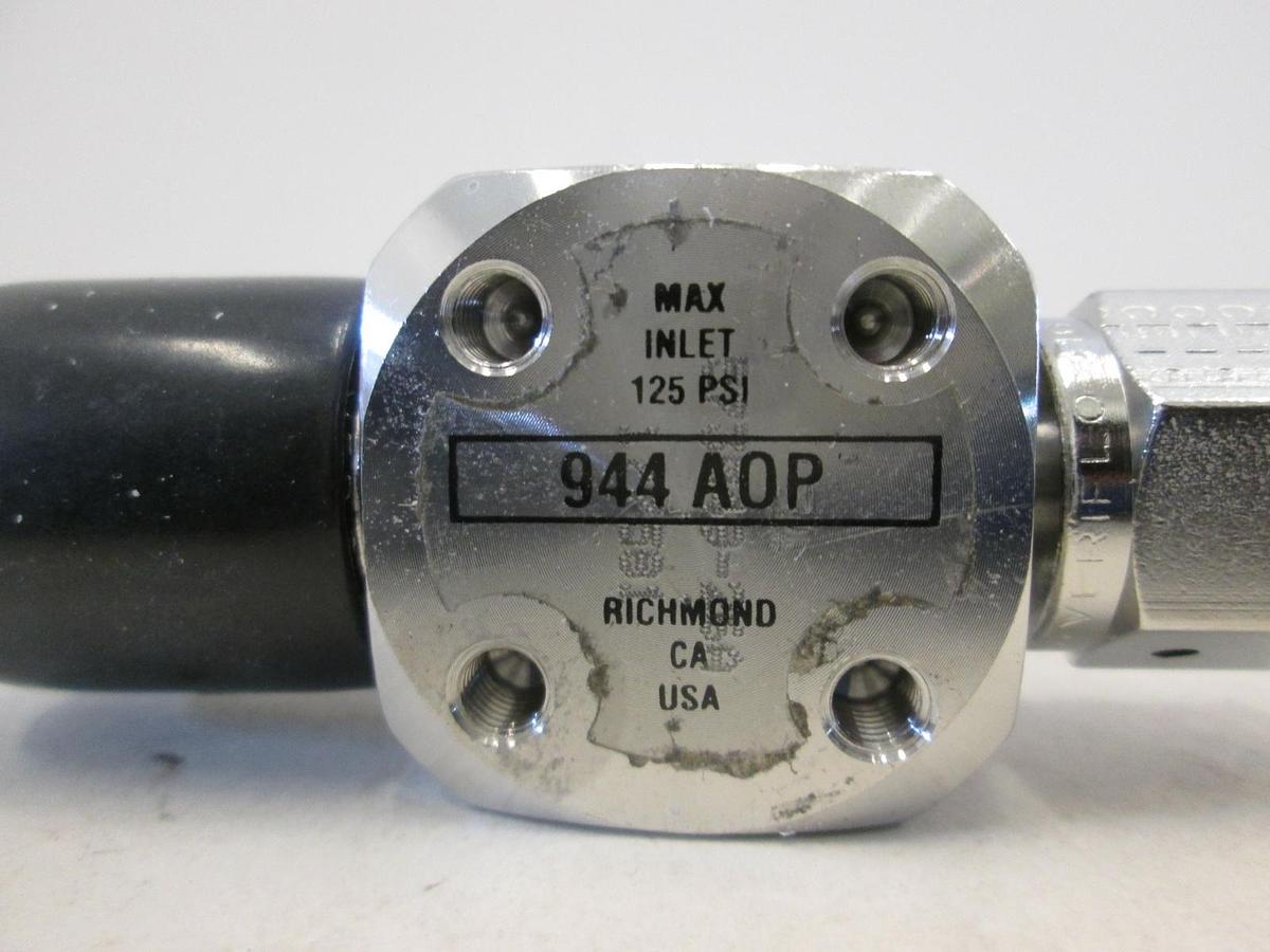 Used Veriflo, 944AOPLPNCSFSFF, Diaphragm Valve, 1/4 FVCR, Used