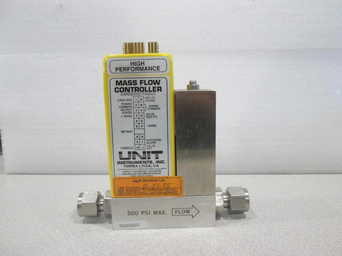 Used Unit UFC-1100 Mass Flow Controller, Gas o2, 3 SLM