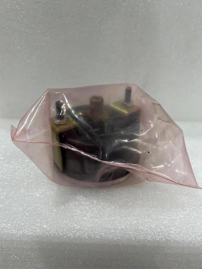 Used USG Pressure Gauge, No: 37325, 0-15 psi, New
