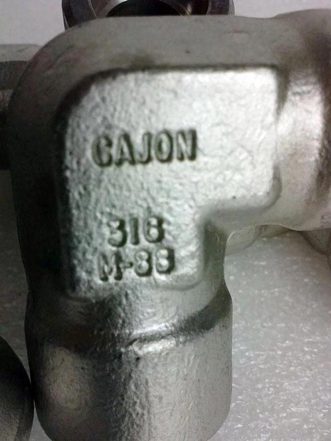 Cajon Elbow Fitting 316 M-88, 90 deg, 3/4", Socket X Socket , NWOB, Lot of 4