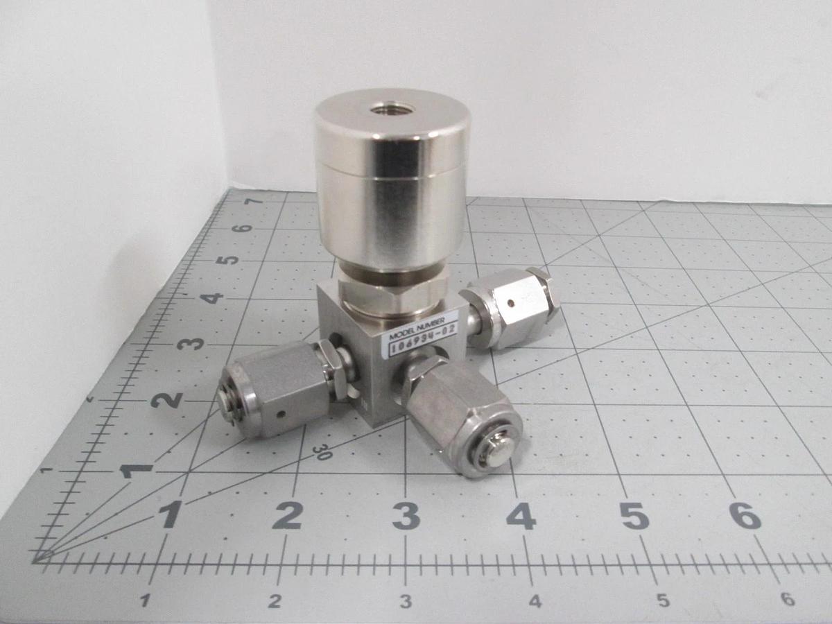 APTech, 106934-02, 3-Way Valve, New