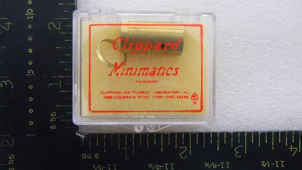 Used Clippard Minimatic MPA 3 Air Pilot Actuator, 250PSIG Max, 1/8"NPT, Single Acting