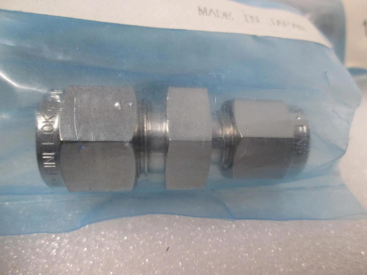 Swagelok, F900-F-9, Fitting, 206-7585, New, Lot of 6