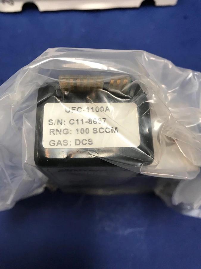 Used Unit UFC-1100A Mass Flow Controller DCS, 100 SCCM, Reburbished