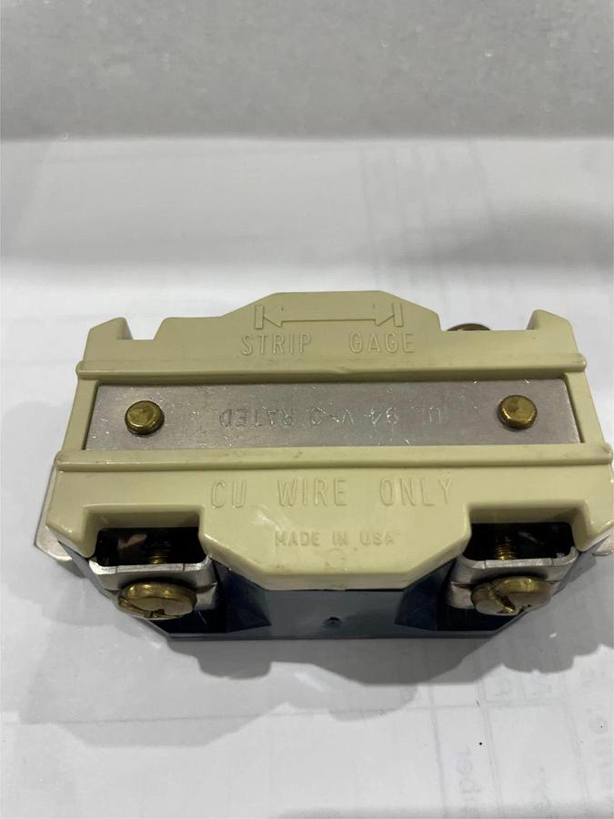 Used Leviton, 20-amp, 250 volt Locking Receptacle, Used