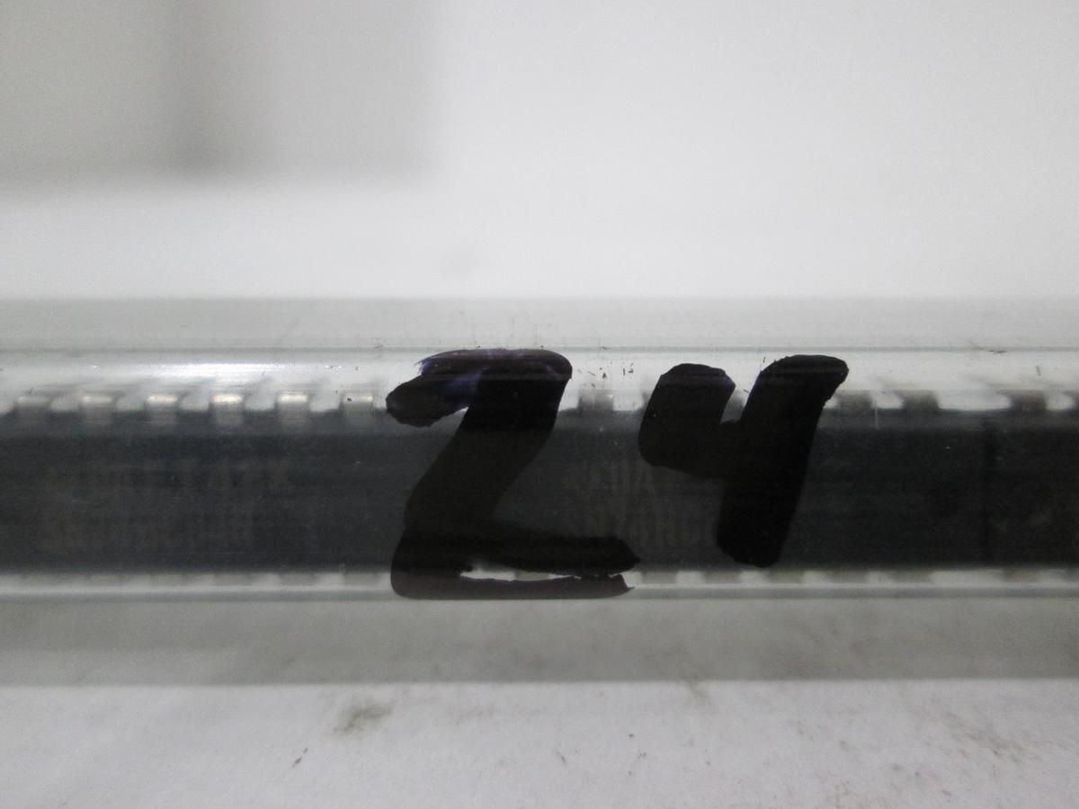 National Semiconductor, SN74HGH4N, Integrated Circuit, New, Lot of 24