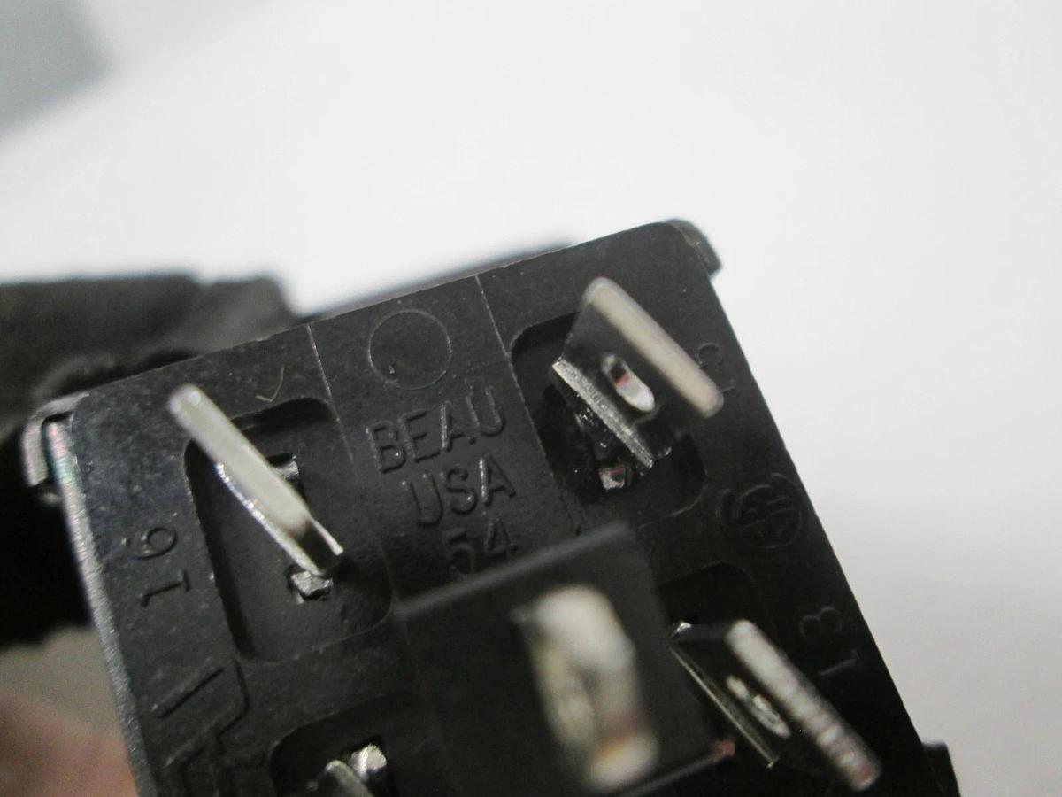 Beau, 5 Pin, Plug In, 116-661, New. Lot of 10