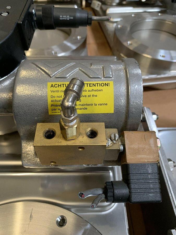 Used VAT Industrial HV Gate Valve 14044-PE44, 6" ID, Used