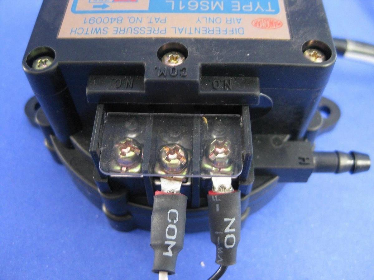 Used Yamamoto MS61L Differential Pressure Switch - LOT of 3 Various