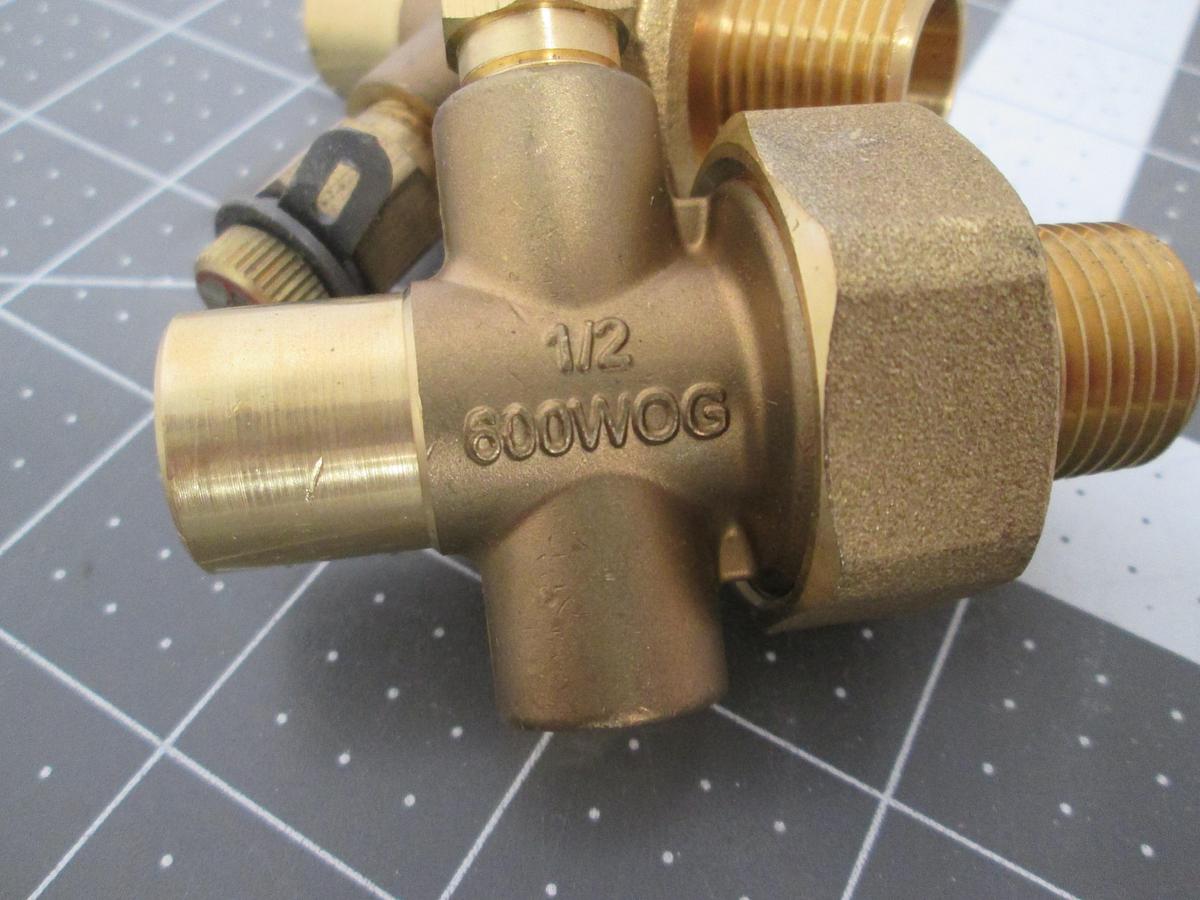 Used 1/2" B14C 600 WOG Hydronic Coil Fitting Lot of 2