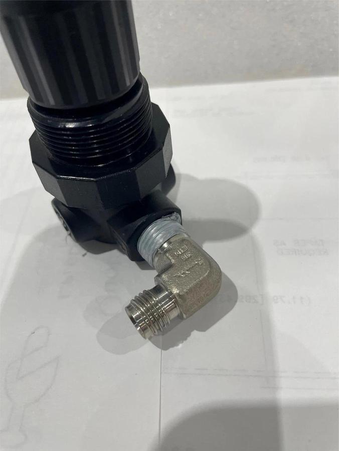 Used Dixon, R07-200R, 300 PSIG, Regulator, Used