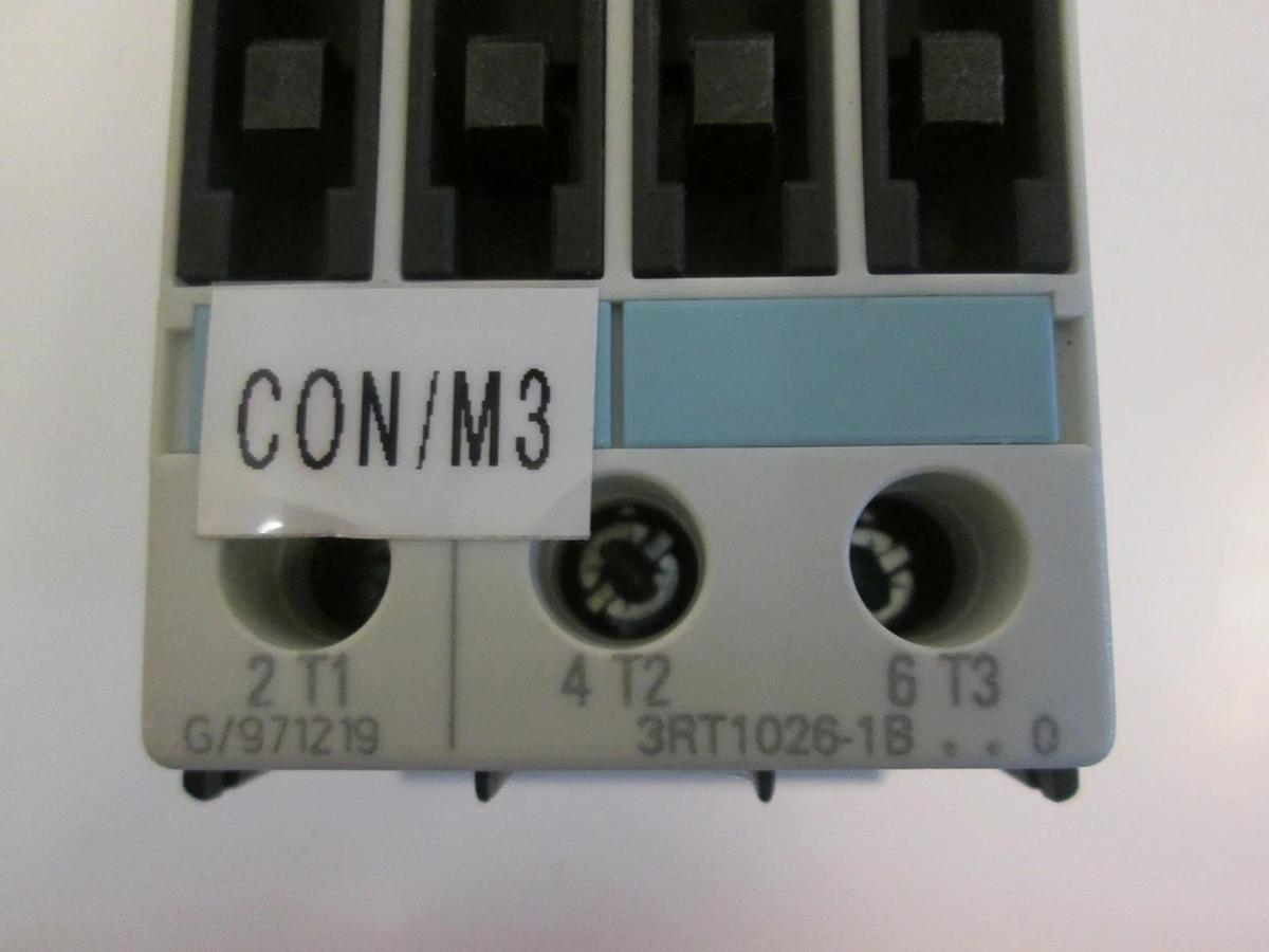 Used SIEMENS 3RV1021-4CA10 Circuit Breaker for Motor Protection w/ Contactor