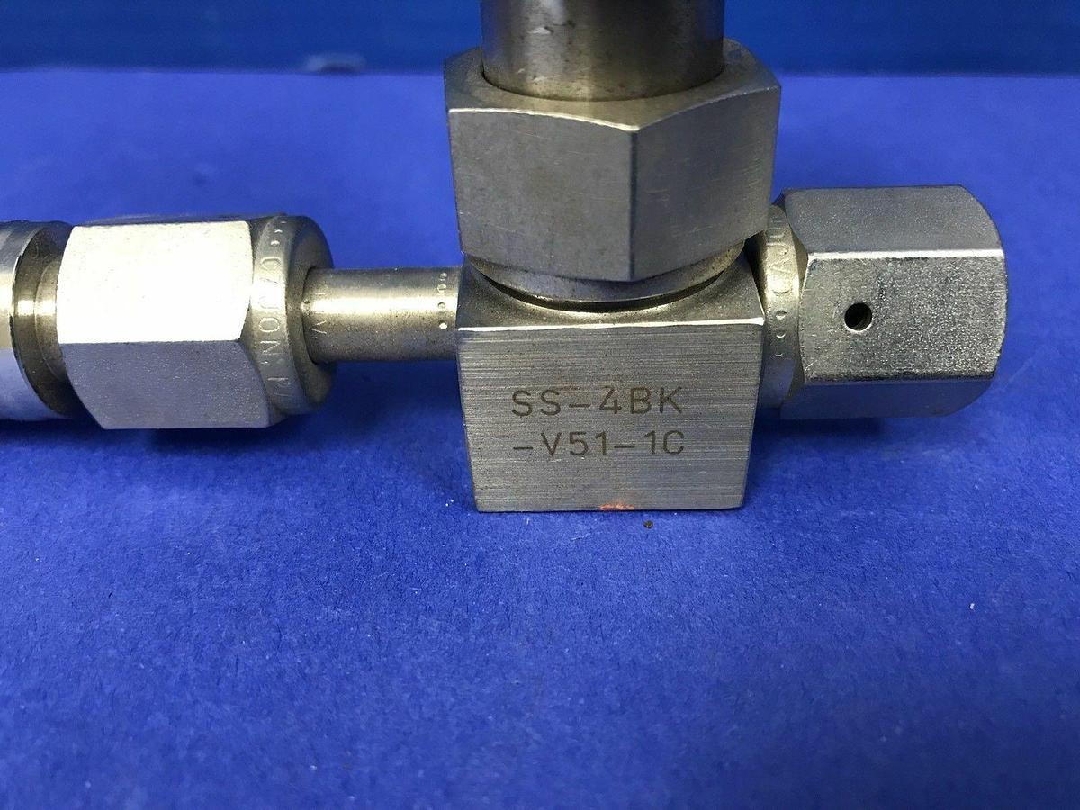 Used Nupro SS-4BK-V51-1C Bellow Sealed Valve w/ Gaskleen GLFPF3000VMM4 Filter, Used
