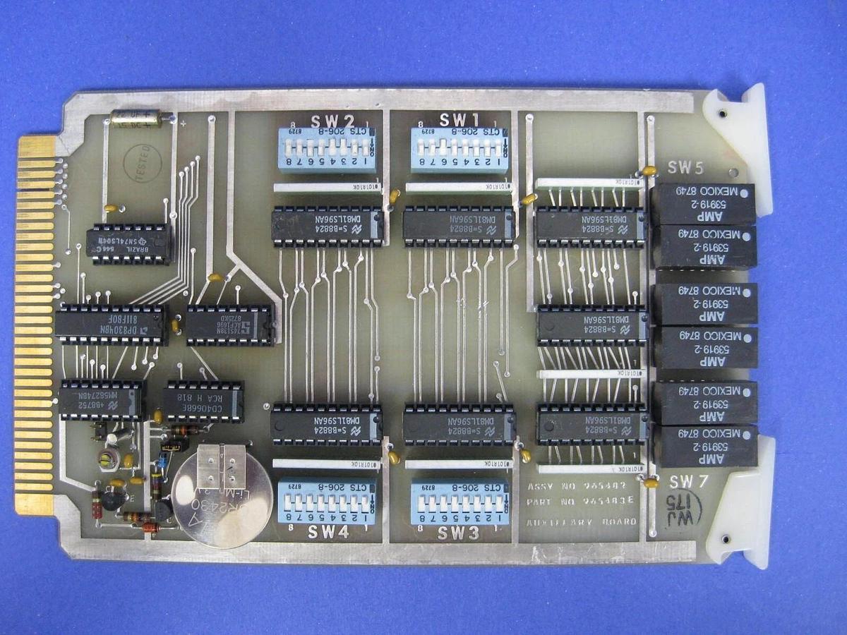 Used Watkins Johnson 965482 / 965483E Auxiliary Board