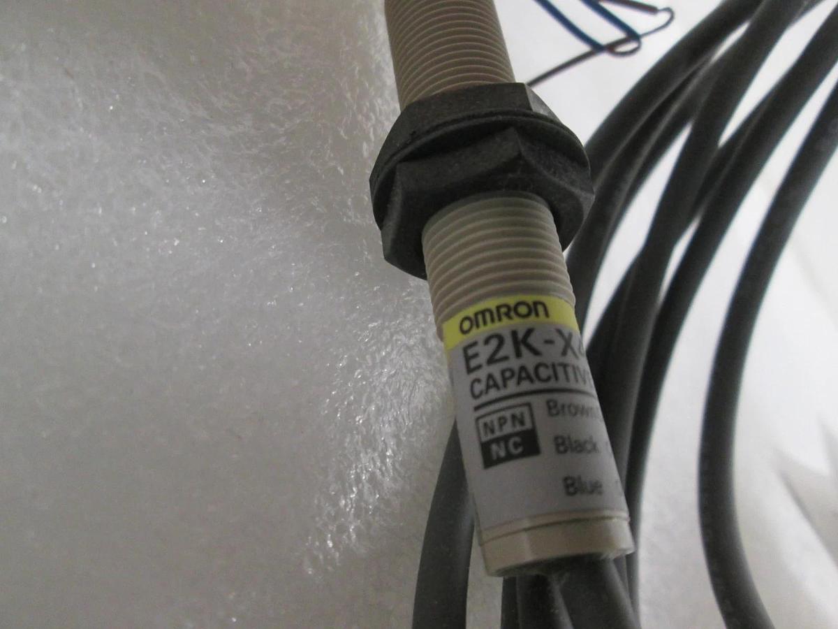 Omron, E2K-X4ME2, Capacitive Proximity Sensor, New