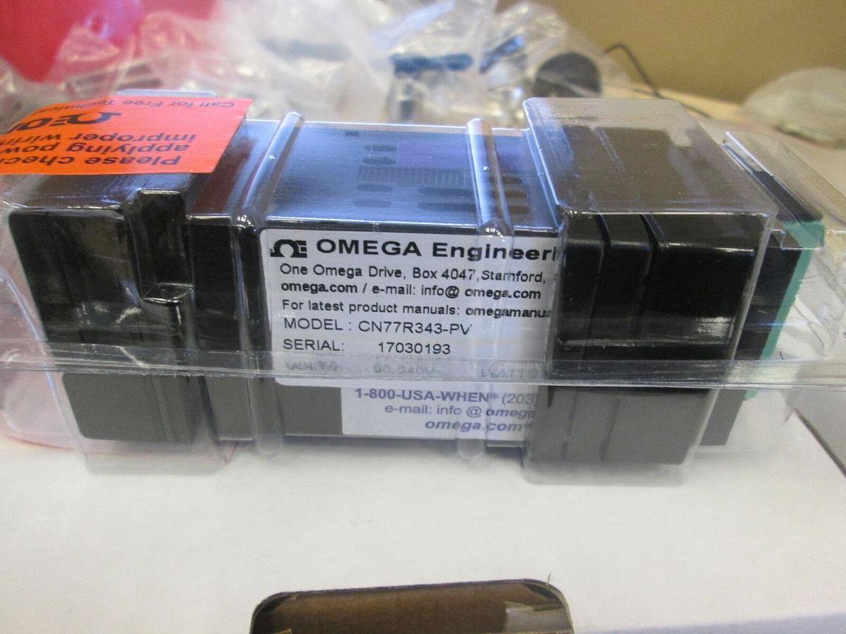 Used Omega, Temperature Controller, CN77R343-PV, New