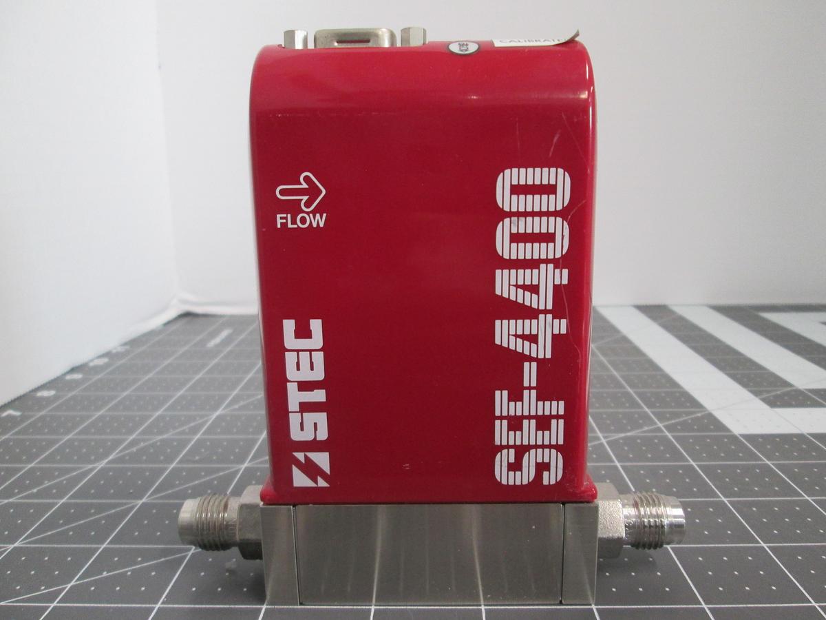 Used STEC, SEF-4400M-UC, Mass Flow Controller 200 SCCM SiH4 Ultra Clean