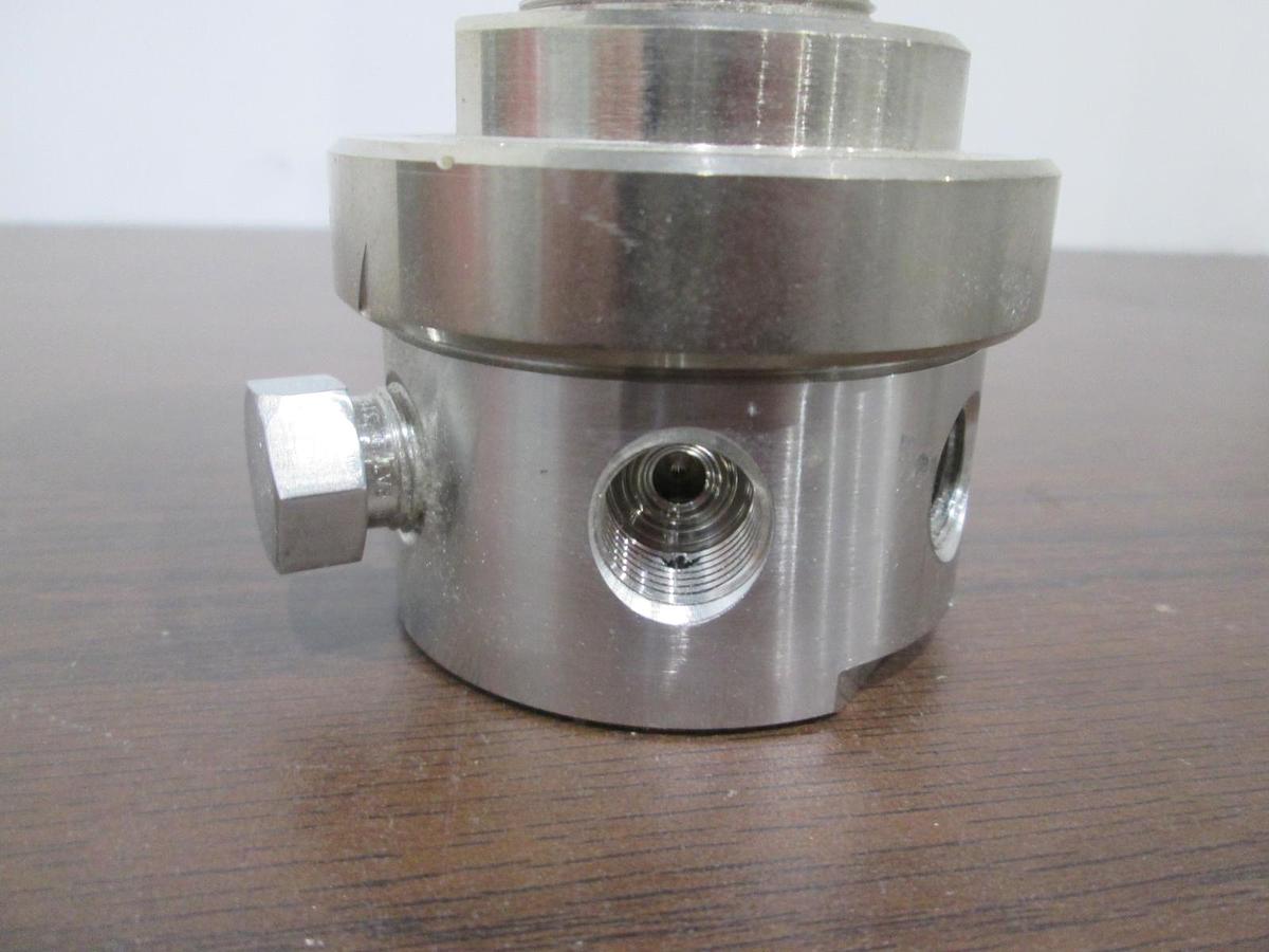 Used Tescom, 64-3061-A422-002, 4 Port Regulator, 50 PSIG Max Outlet, Used