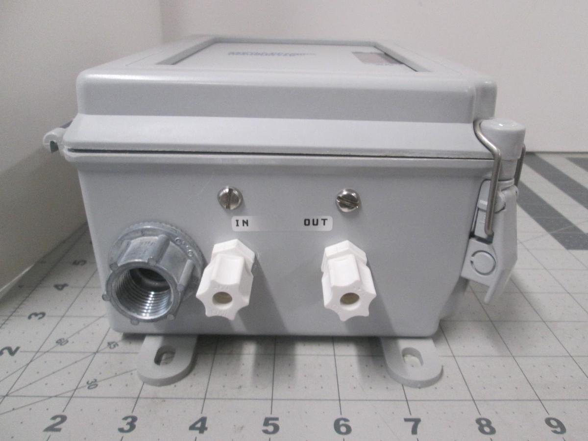 Used Thermo Electron, 57-7210, Gastech HCL Gas Detector/Transmitter, New