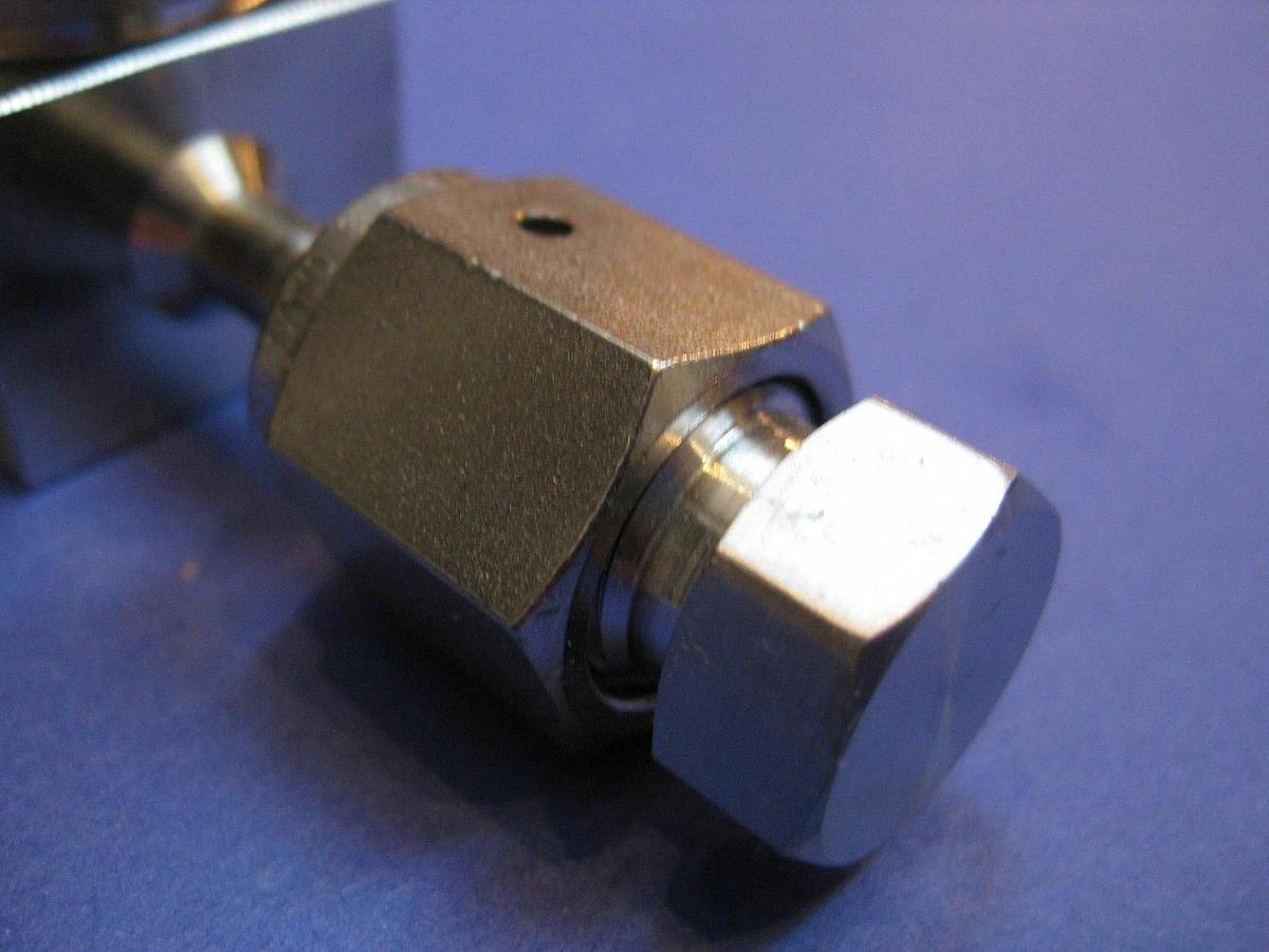 Used Nupro Swagelok 6LV-BNBW4-DU-C, Diaphragm Valve, NC 1/4" FVCR, Used