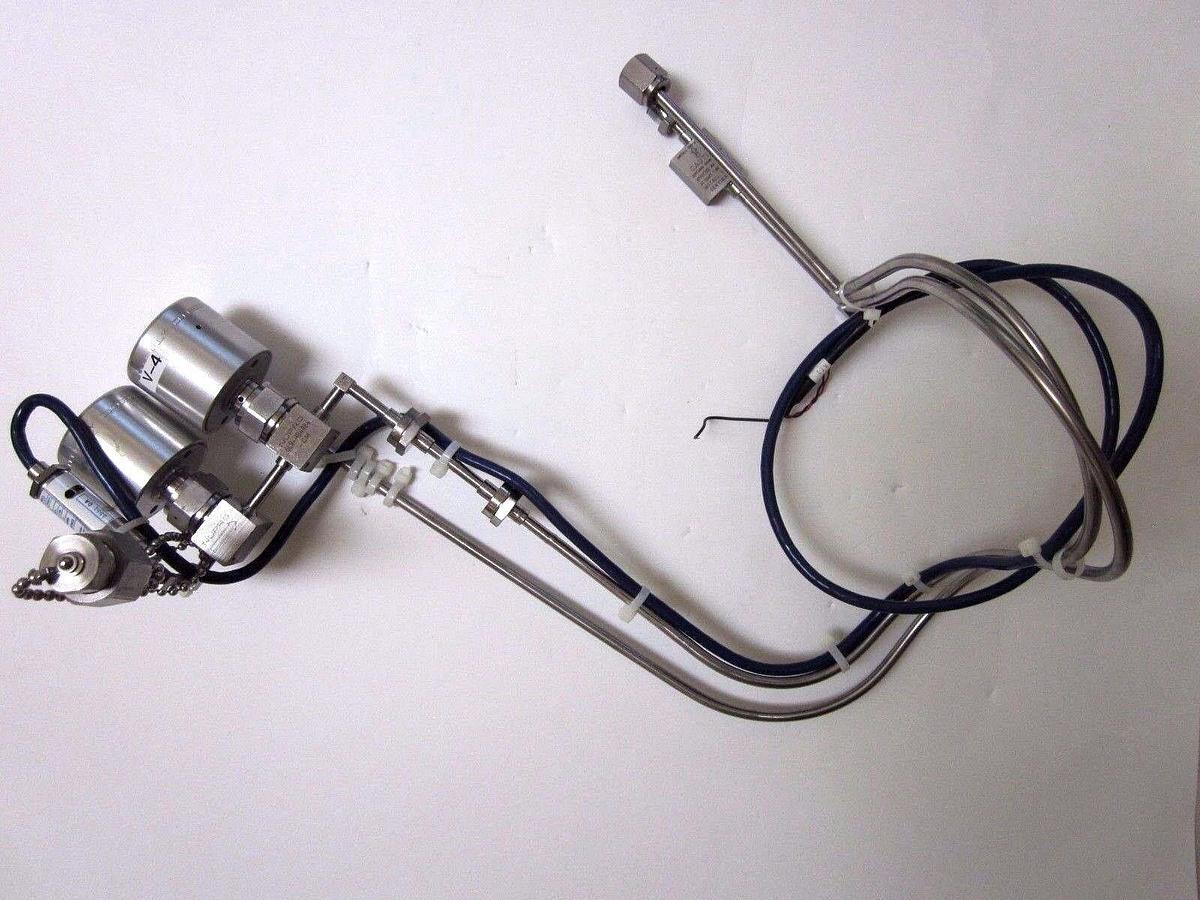 Used Air Products Pigtail Assembly for a GasGuard 450 Gas Cabinet CGA 320