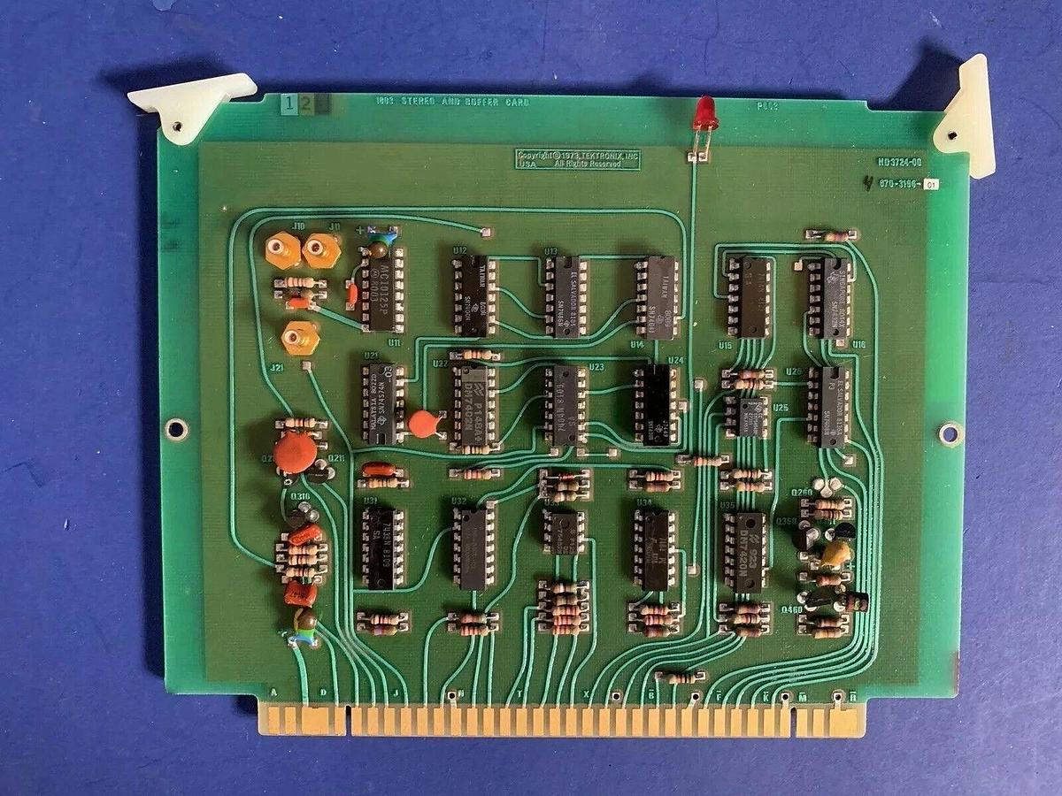 Used Tektronix 670-3196-01 Stereo and Buffer Card, PCB, Used
