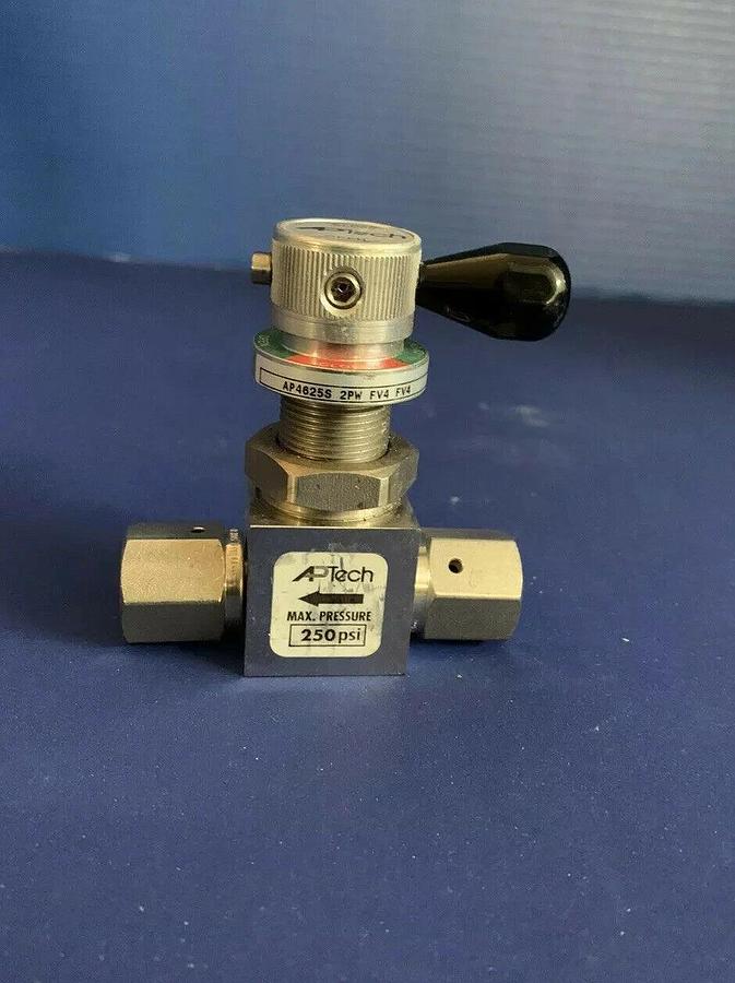 Used Aptech AP4625S 2PW FV4 FV4 Manual Shut-Off Valve, 1/4" FVCR, Used