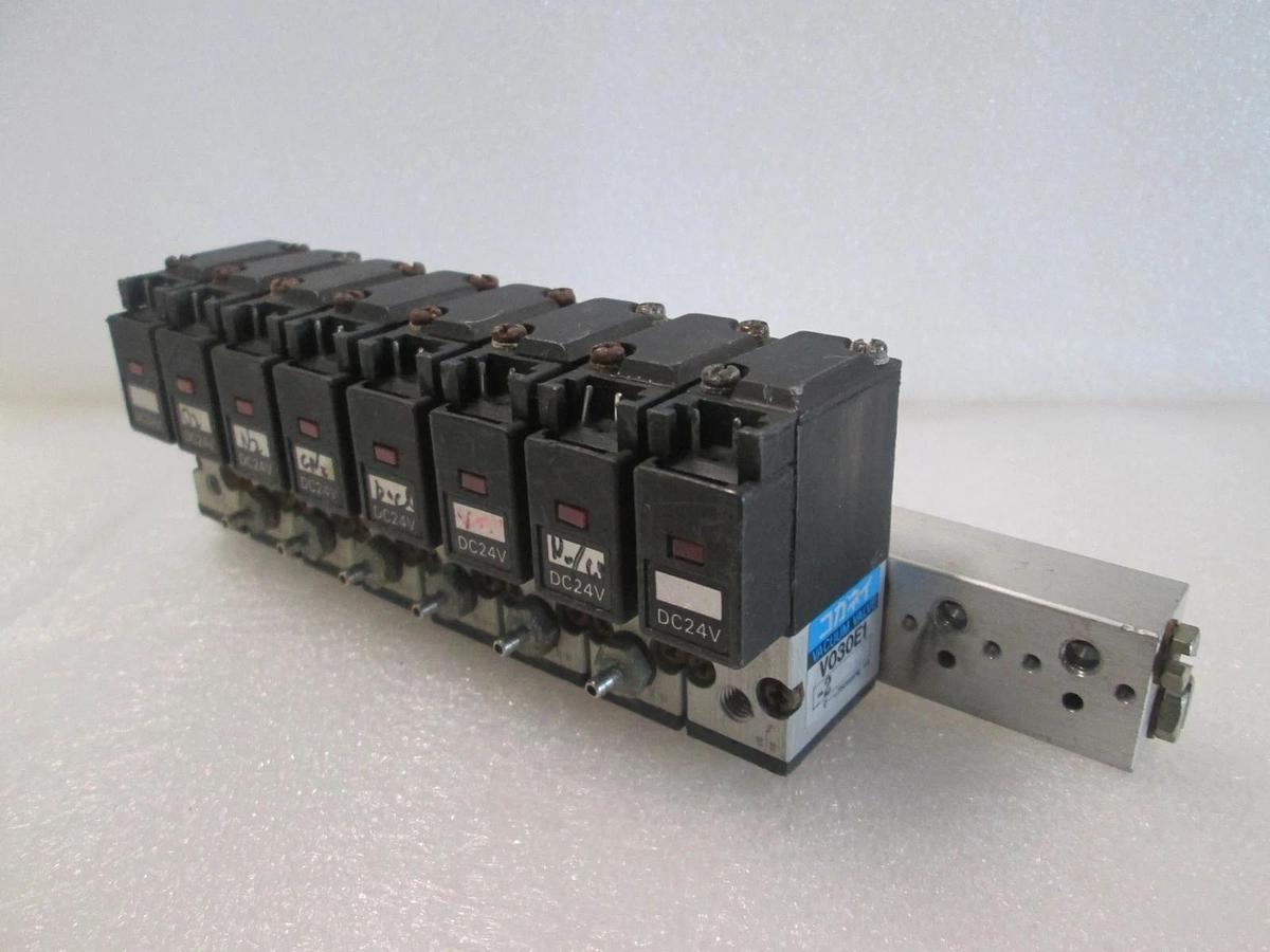 Used Koganei, V030E1, Solenoid Valve Block Assy, 8 Valve, Used
