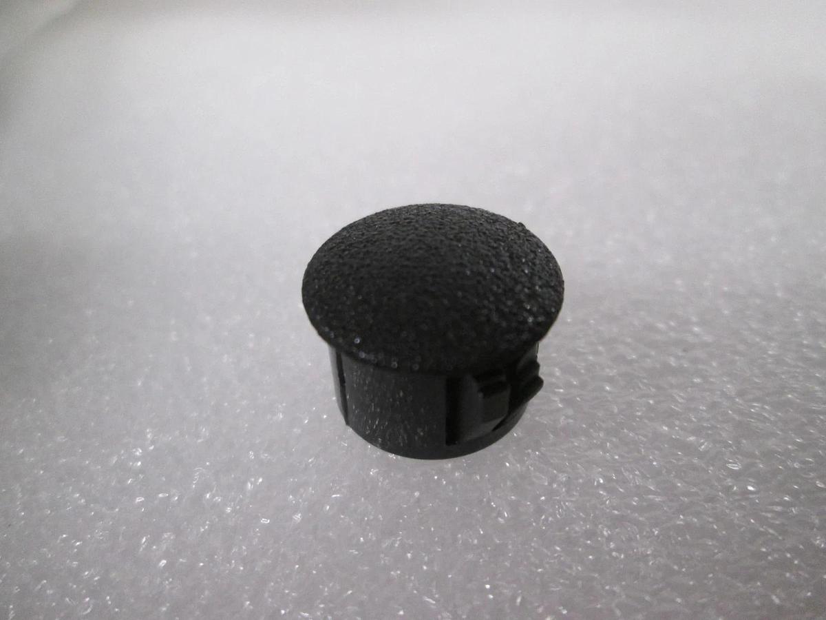 Black, Plastic Plug, 205-027, New, Lot of 89