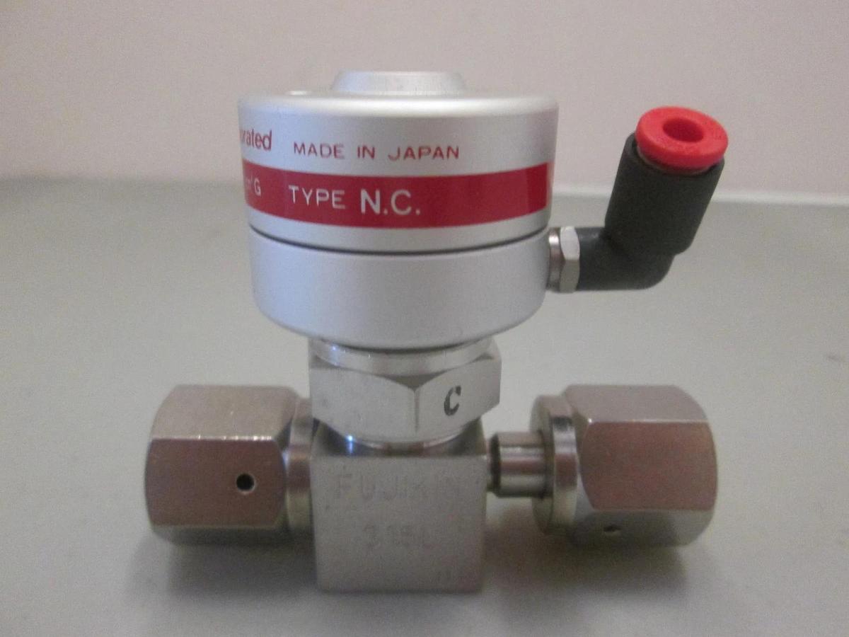 Used Fujikin Mega-Mini, 4-6kgf, Pneumatic Valve, 1/4" F UJR, Used