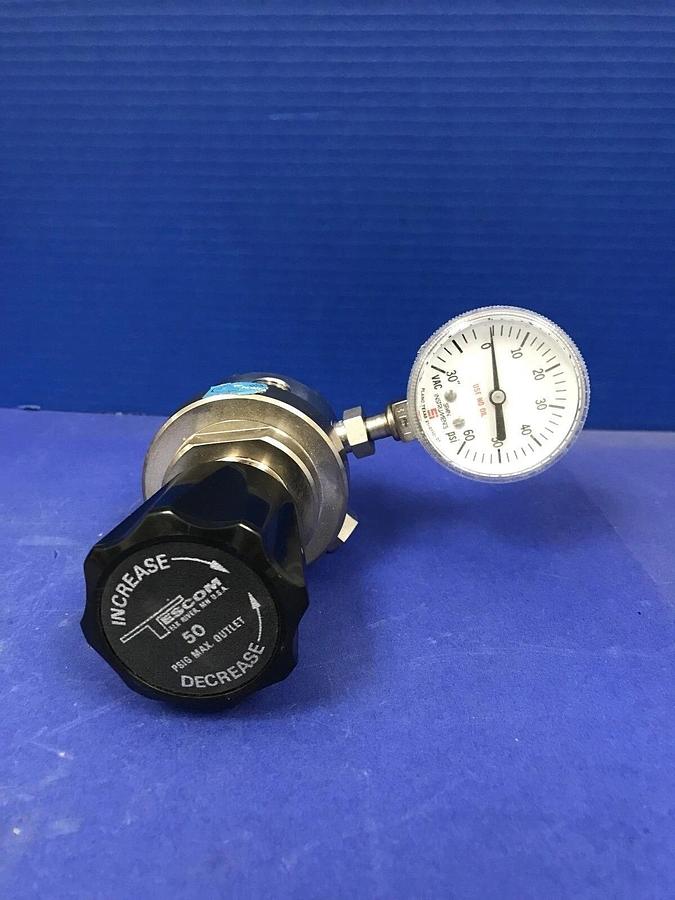 Used Tescom 64-3061-A425-002 Regulator w/ Gauge, Used