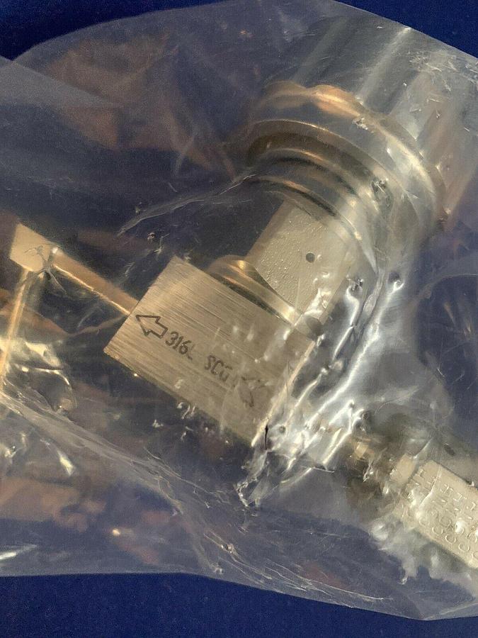 Used Ewal Titan II PGI Valve Assembly w/ Indicating Handle , 1/4 FVCR Fittings, Used