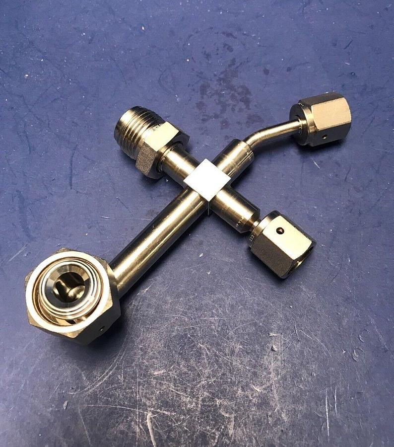 Used Swagelok CROSS Reducer Assy, 1/2" MVCR x 1/4" FVCR, Used