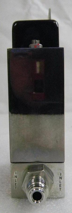 Used Unit UFC-1500A, Mass Flow Controller, Gas- SiH2Cl2, Range- 150 SCCM, 1/4" M I/O
