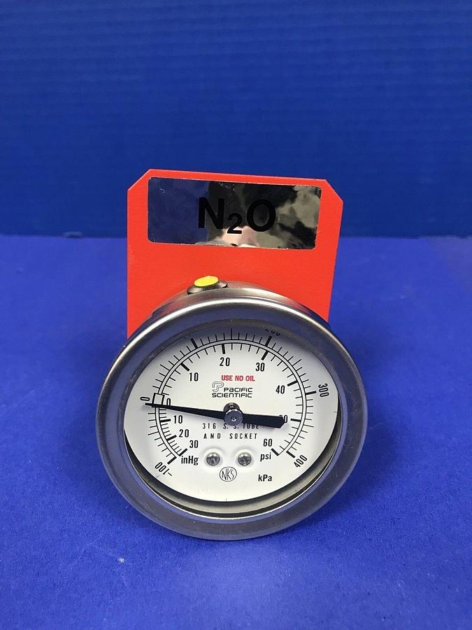 Used Pacific Scientific Gauge 30-0-60 psi / -100-400 kPa, 2.5", 1/4" MVCR, Used