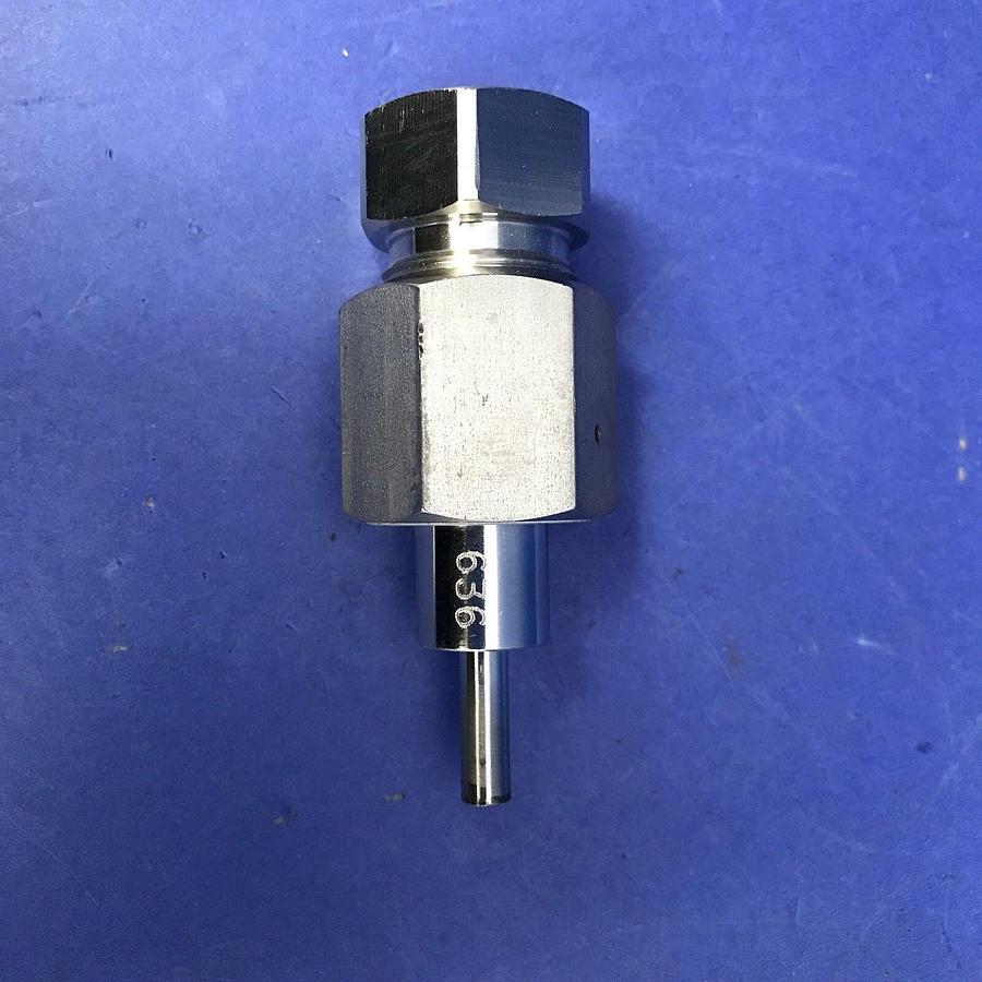 Used CGA 636 Cylinder Inlet Connection w/ CGA 632-642 Nut, Used