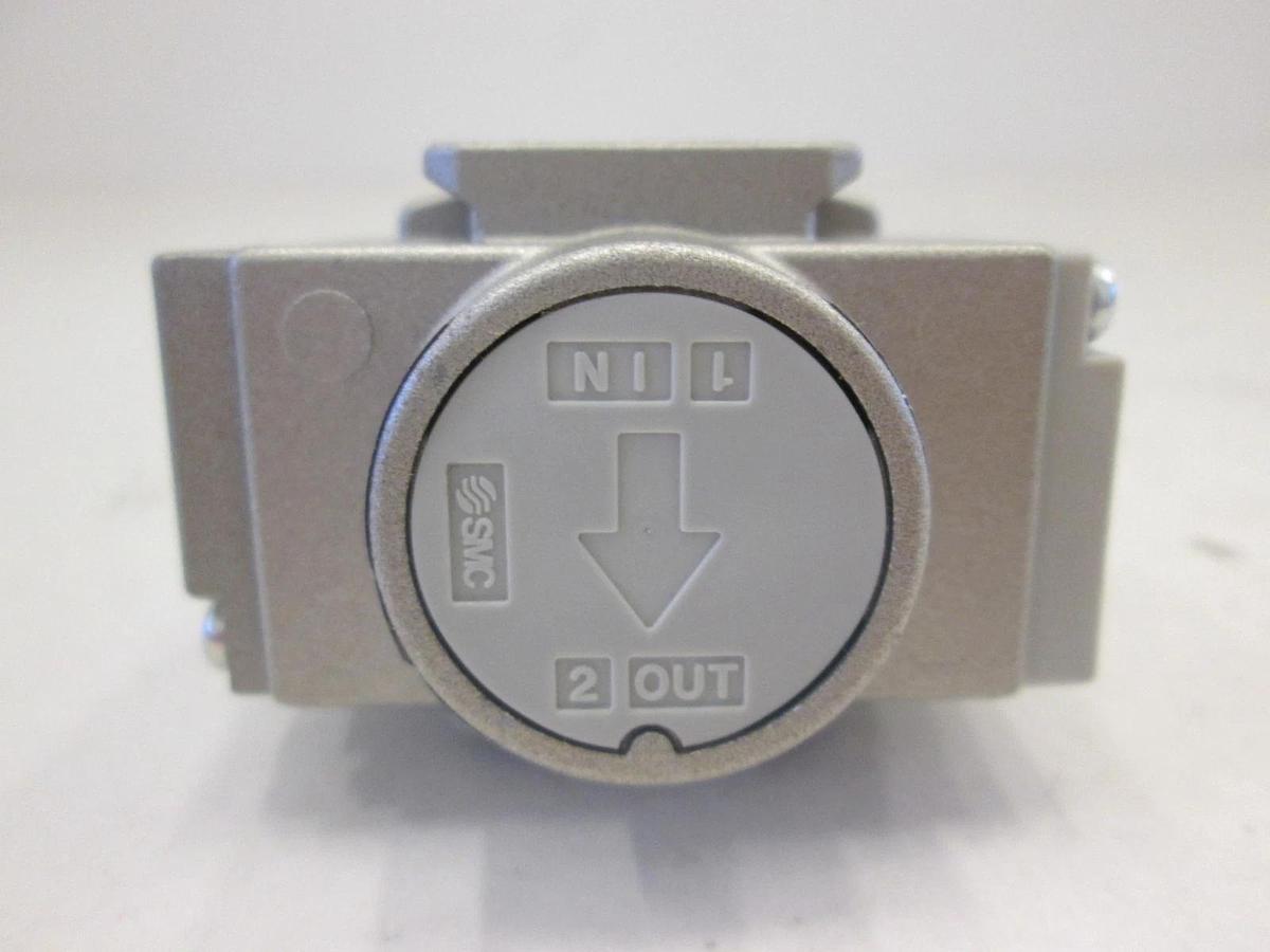Used SMC, AR20-N02-Z-X406-X33US60-100, Regulator, Used