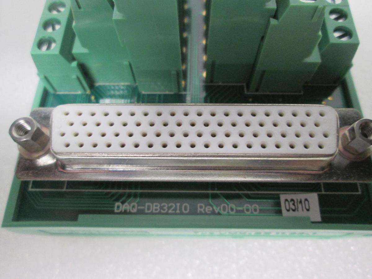 Phoenix Contact, DAQ-DB32IO, Terminal Block, New
