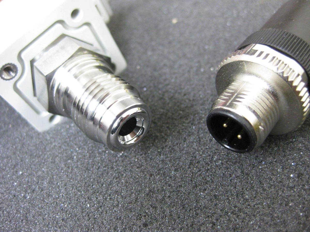 Used SMC ISE80H-A2-V, Digital Pressure Switch, 1/4 M VCR 2MPa, NEW, high purity