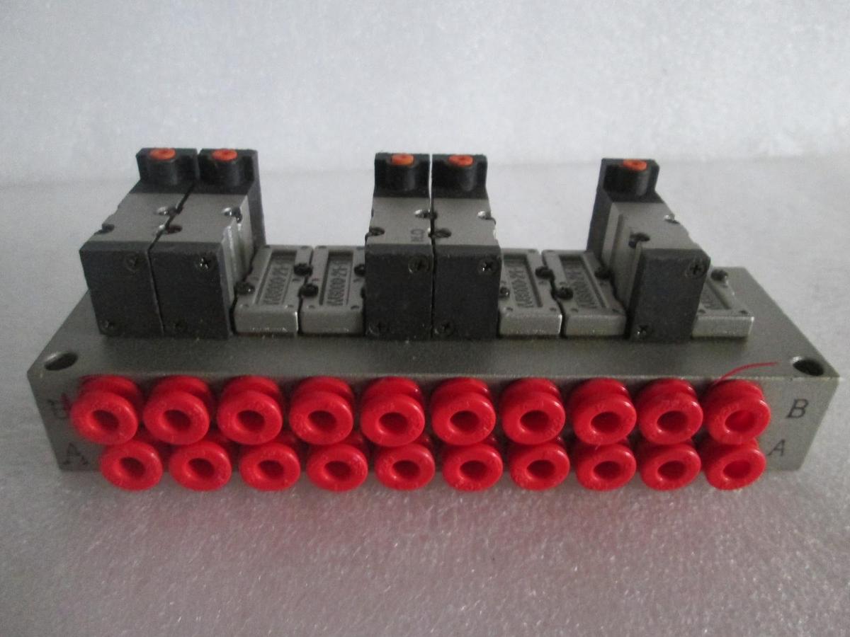Used SMC, 10 Position Manifold Block Valve Assy w/ 5 Valves, Used
