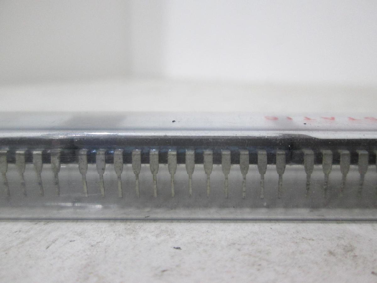 Used 28 V7.0 5EEE/ 48 7.00 8A04, Integrated Circuit, New, Lot of 15