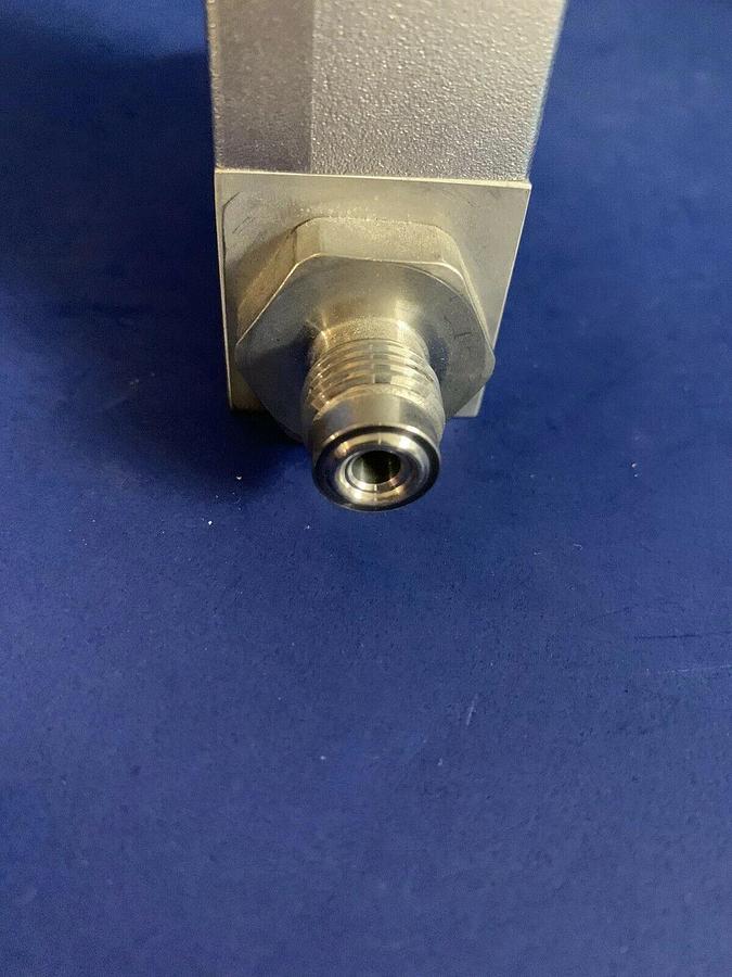 Used Tylan FC-280KZ Mass Flow Controller, 500 SCCM, HCL, 1/4" MVCR , Used