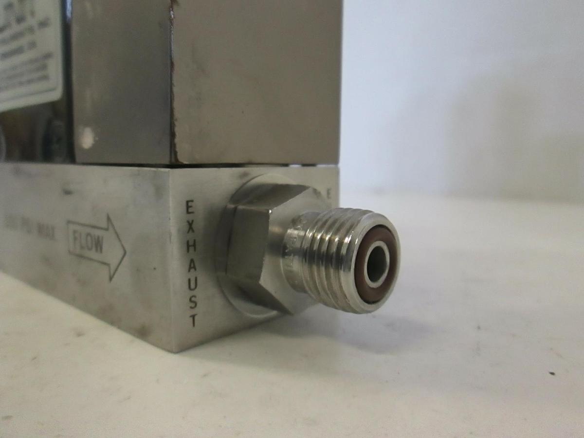 Used Unit UFC-1100A, Mass Flow Controller MFC, 50%PH3/N2, 100 SCCM, Used