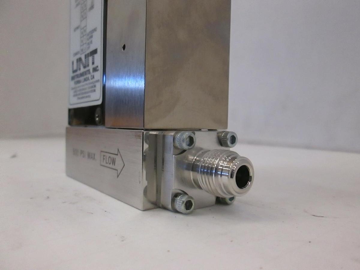 Used Unit UFC-1160A, Mass Flow Controller, 200 SCCM, BCL3, Used