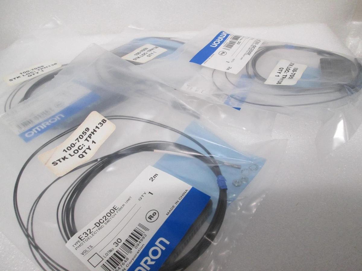 Omron, E32-DC200E, Photoelectric Switch Fiber Unit, 100-7059, New, Lot of 4